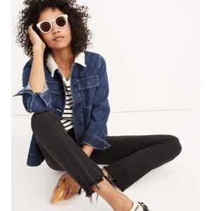 Madewell Cali Demi Boot Jeans in Black: Chewed Hem